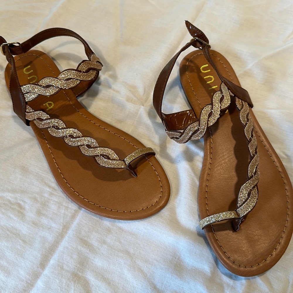 Unisa gold sandals